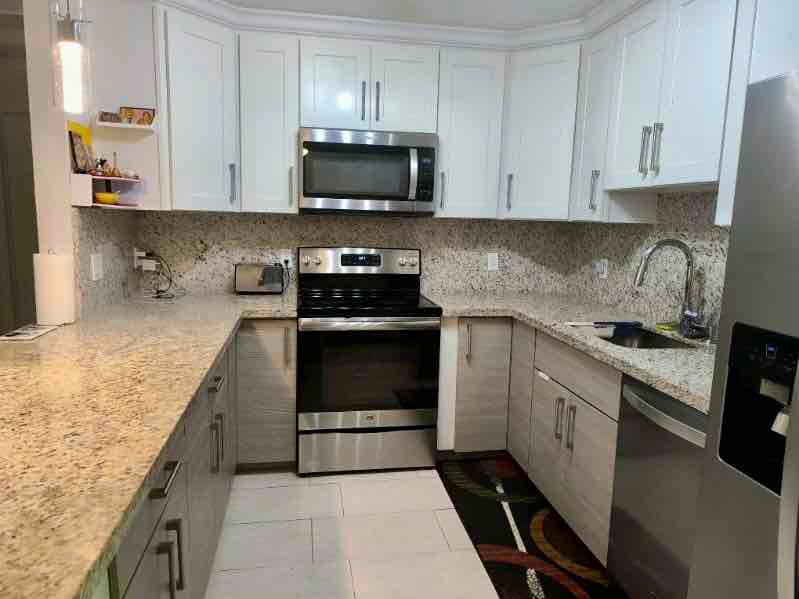 Building Photo - 4141 NW 114th Ave