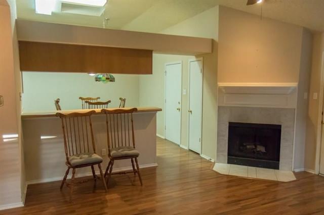 Building Photo - 557 Grace Dr