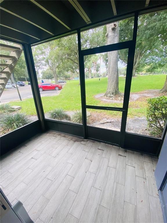 Building Photo - 966 Helmsley Ct