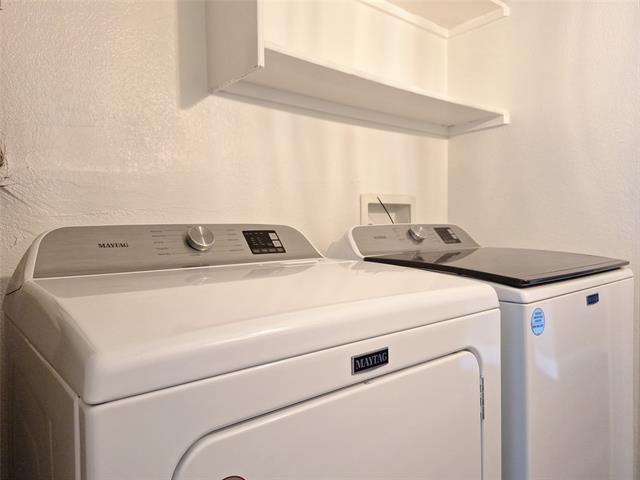 Building Photo - 108 Kings Row