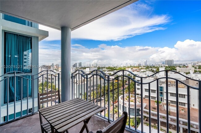 Building Photo - 1500 Ocean Dr