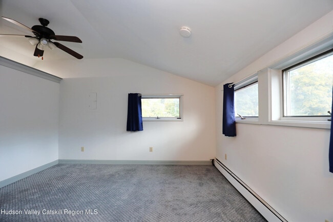 Building Photo - 504 Wilbur Ave