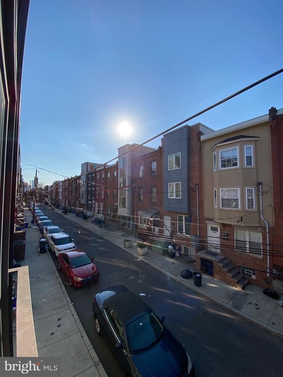 Building Photo - 1839 N Bouvier St