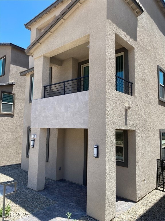 Building Photo - 1537 Bat Hawk St