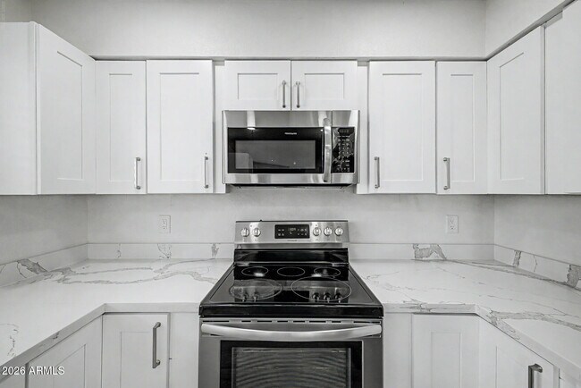 Building Photo - 11145 N 109th St