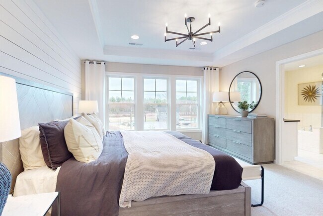 Building Photo - 129 Cold Brk Dr