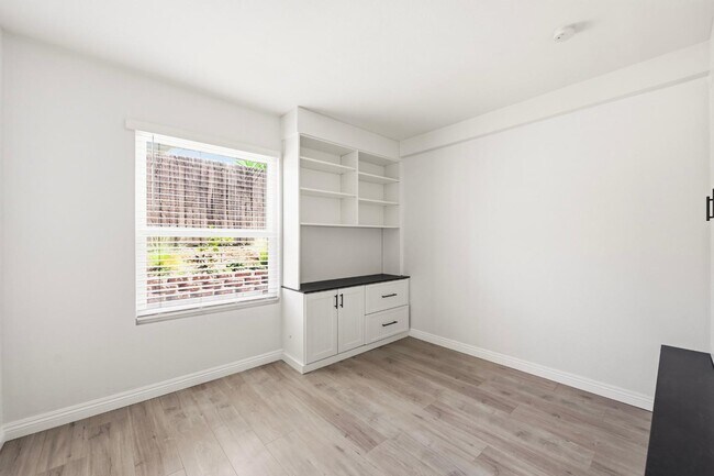Building Photo - 14349 Aedan Ct