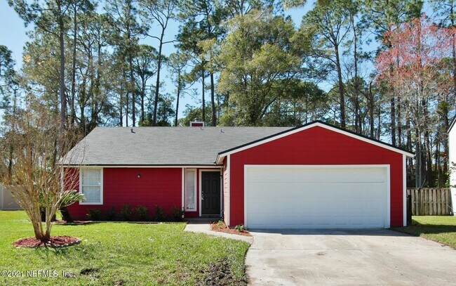 Building Photo - 10268 Pine Breeze Rd W