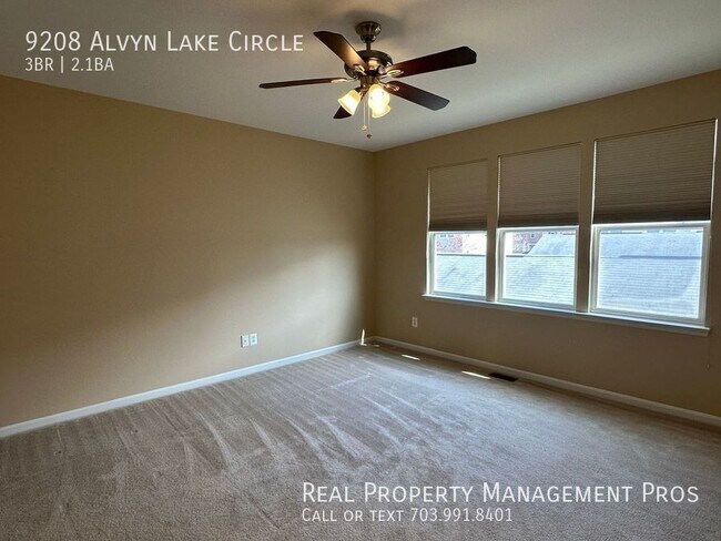 Building Photo - 9208 Alvyn Lake Cir