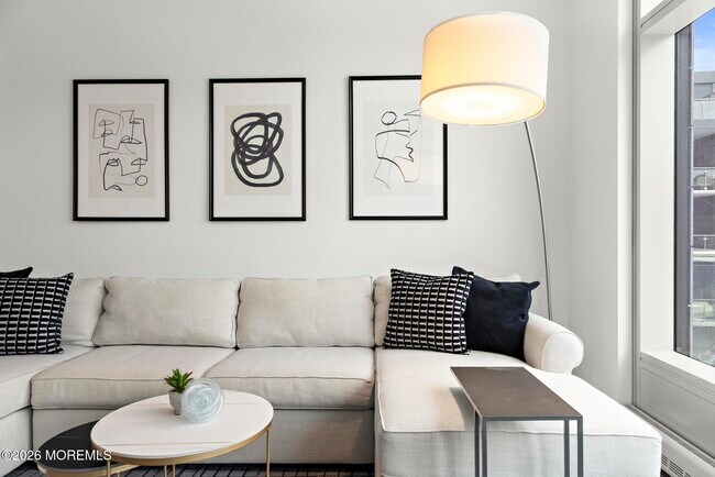 Building Photo - 15 Morris Ave