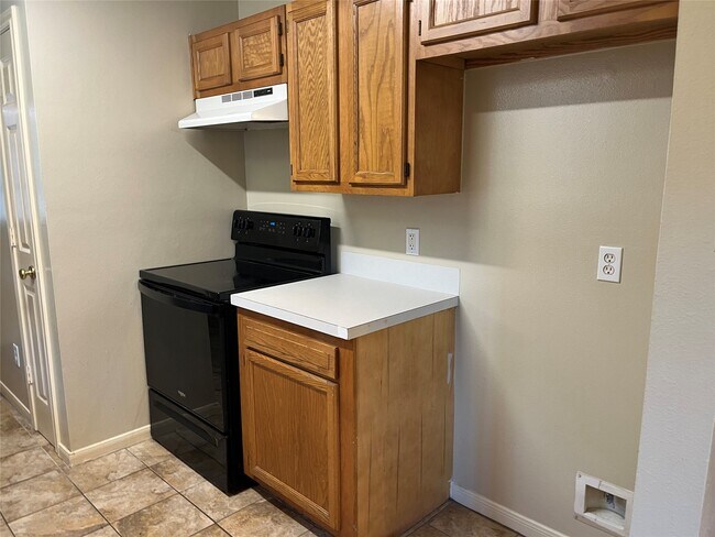 Building Photo - 5314 Tallowpine Terrace