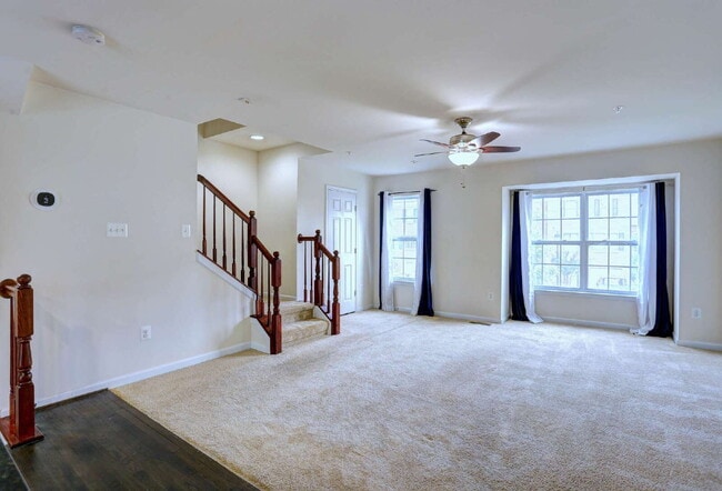 Building Photo - 3BD/2.2BA:  Fabulous Baltimore Townhome