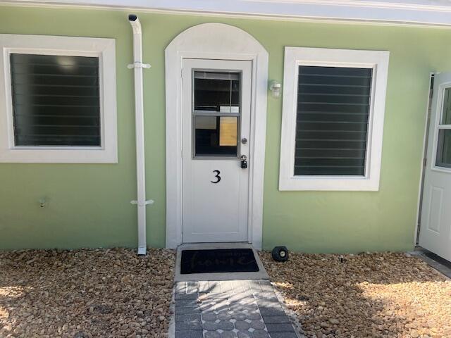 Building Photo - 116 Mayfield Rd