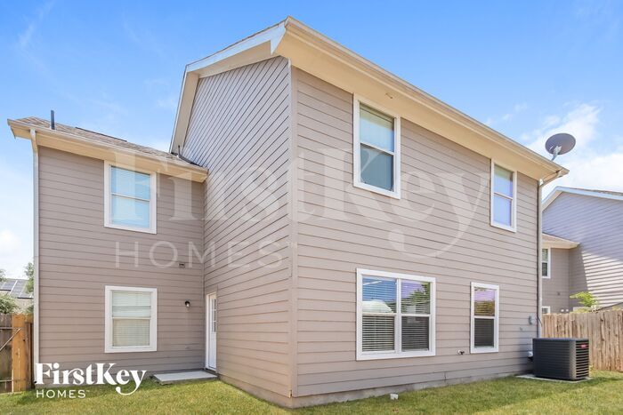 Building Photo - 10030 Date Meadow Ln