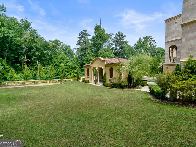 Building Photo - 6420 Riverside Dr