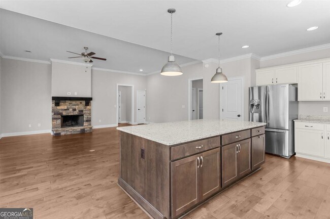 Building Photo - 1000 McInteer Cir
