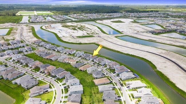 Building Photo - 5579 Liberty Ln