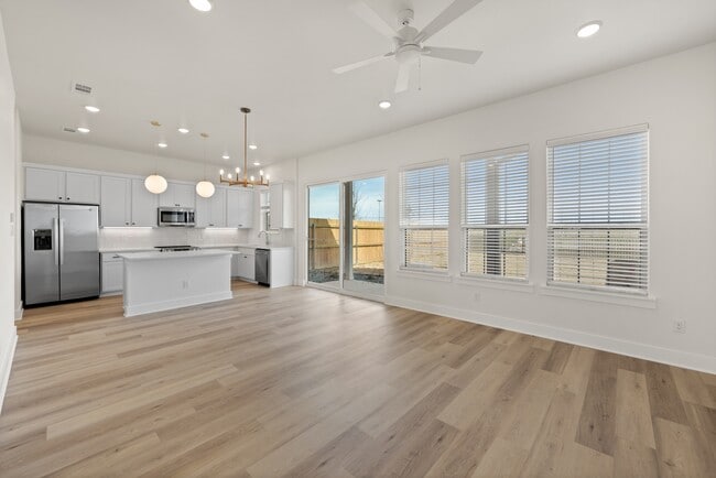 Building Photo - 6632 Abode Ave