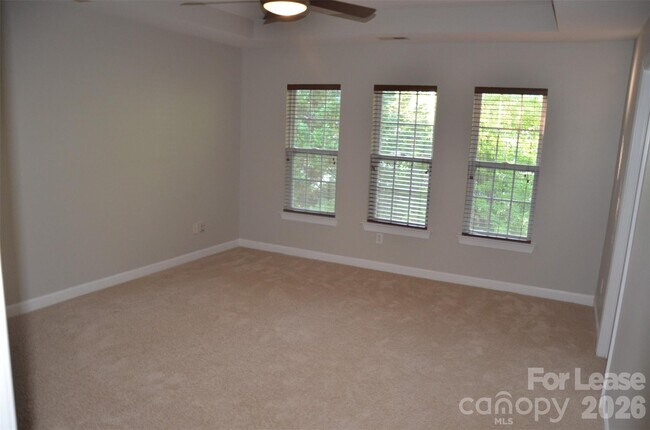 Building Photo - 12217 Red Rust Ln