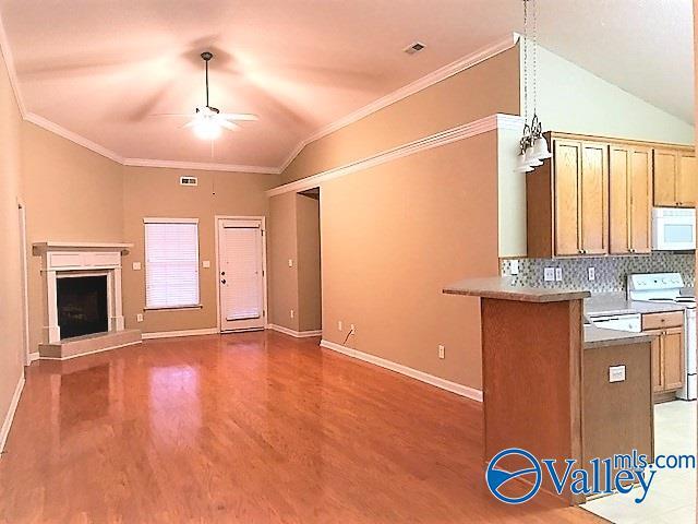 Building Photo - 126 NW Imogene Way