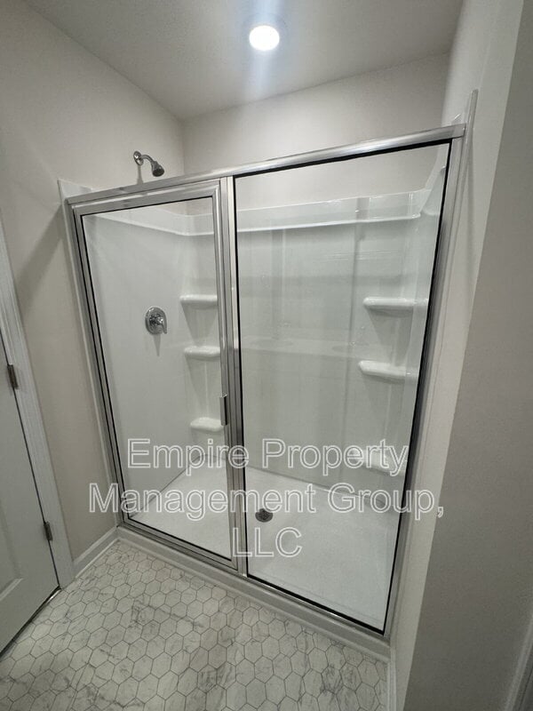 Building Photo - 261 Carrington Dr