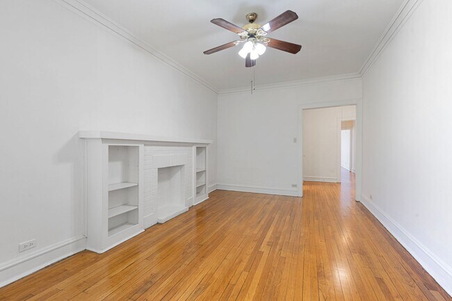 Building Photo - Spacious Lincoln Square