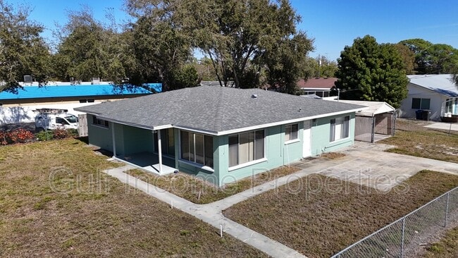 Building Photo - 3111 26th St W