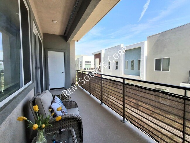 Building Photo - 26955 W Prospector Rd