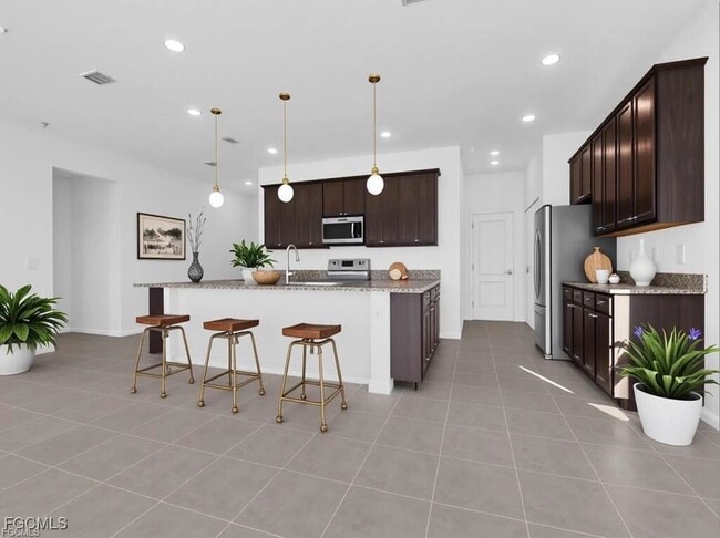 Building Photo - 2032 NW 32nd Ct