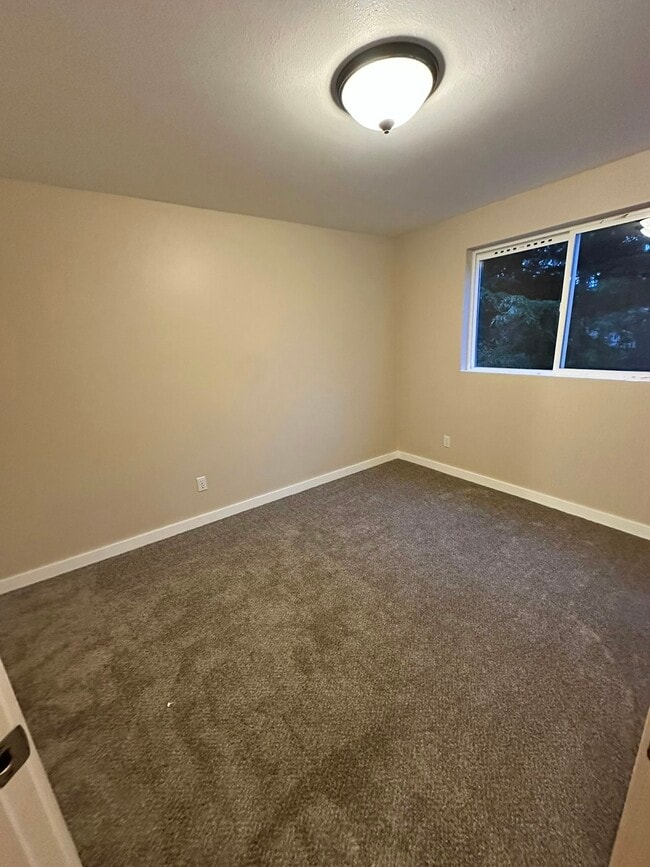 Building Photo - 7911 210th Pl NE