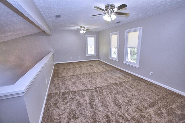 Building Photo - 4840 Jones Bridge Pl Dr
