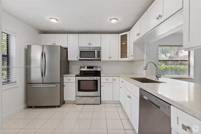 Building Photo - 10491 NW 6th St