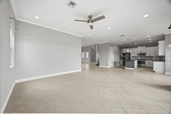 Building Photo - 16007 Whippoorwill Cir