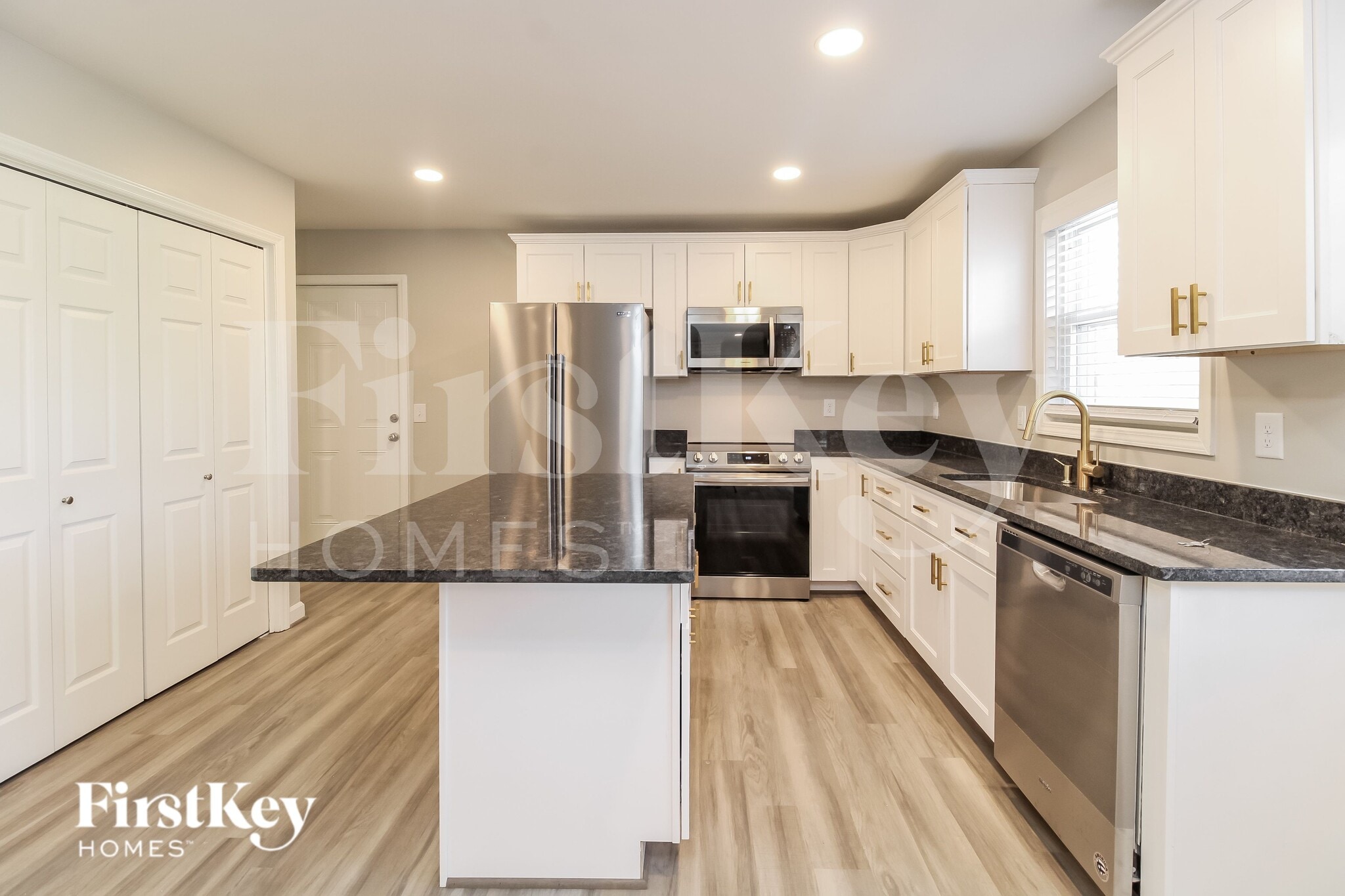 Building Photo - 7853 Beech Forest Rd