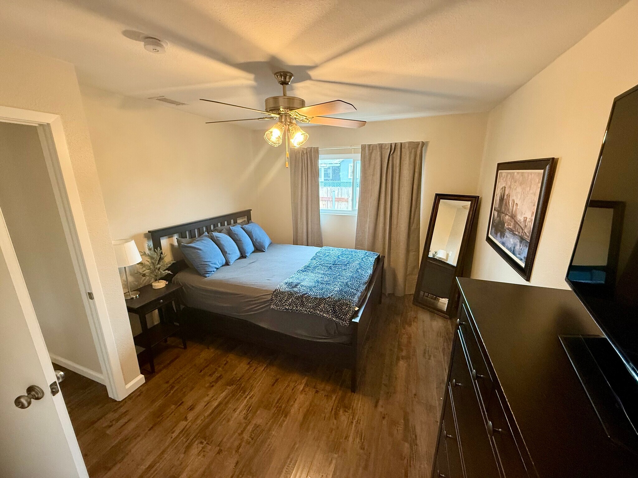 Bedroom 2 - 3675 31st St