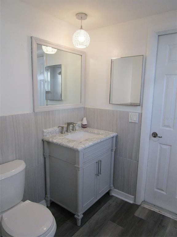 Building Photo - 7226 San Moritz Dr