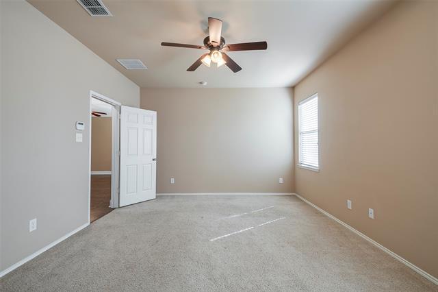 Building Photo - 15521 Landing Creek Ln