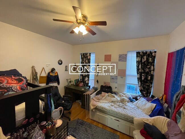 Building Photo - 243 Northampton St