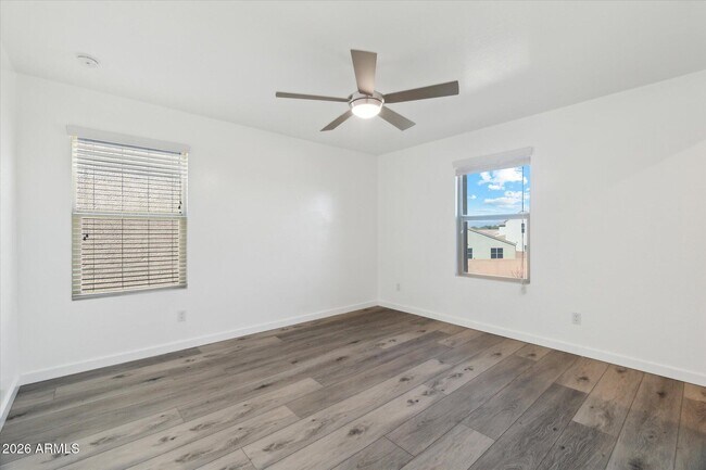 Building Photo - 37292 Yellowstone Dr
