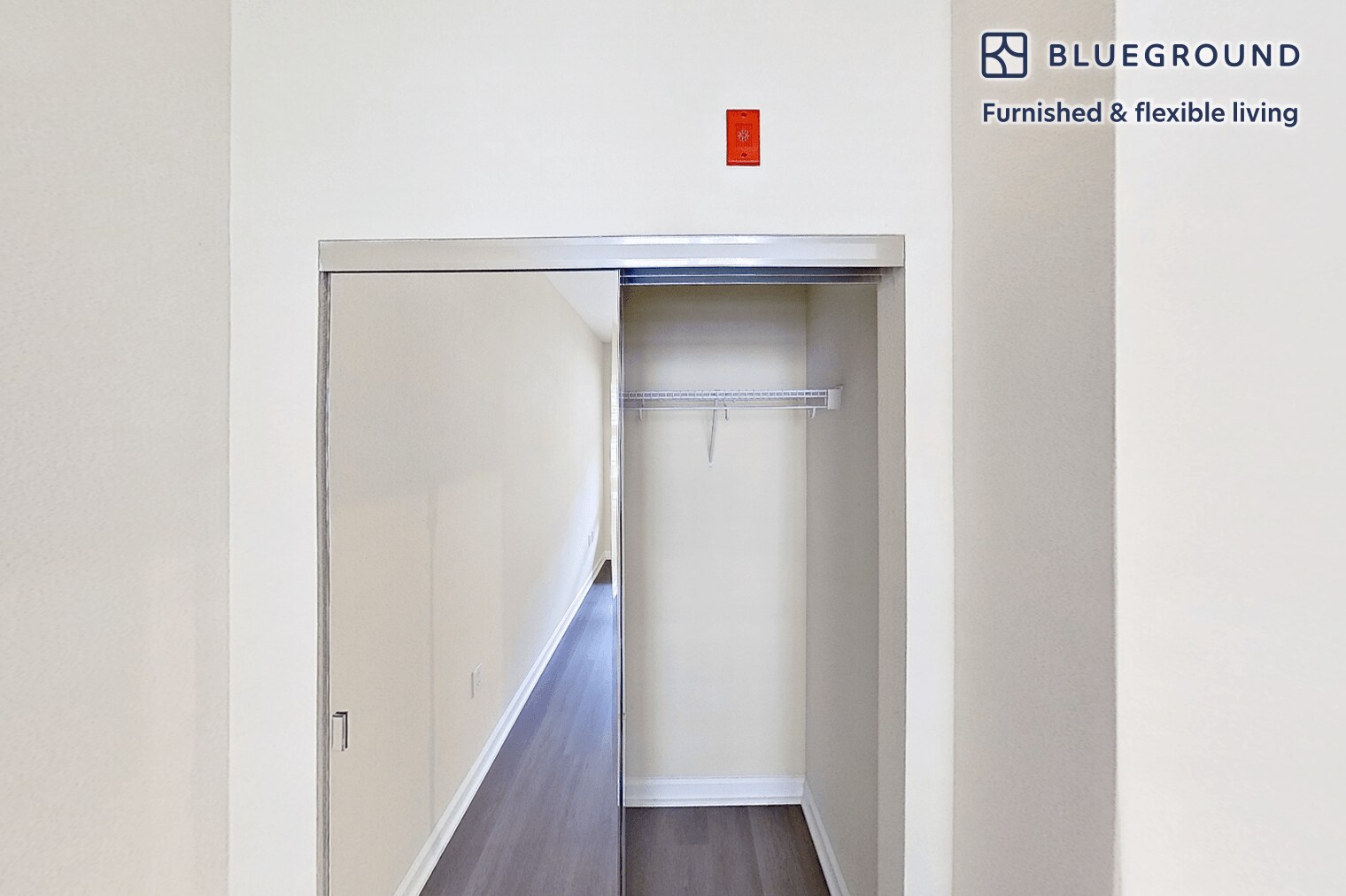 Building Photo - 1099 Admiral Ct