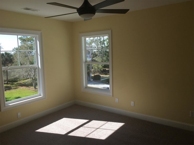 Building Photo - 22 Sterling Pointe Dr