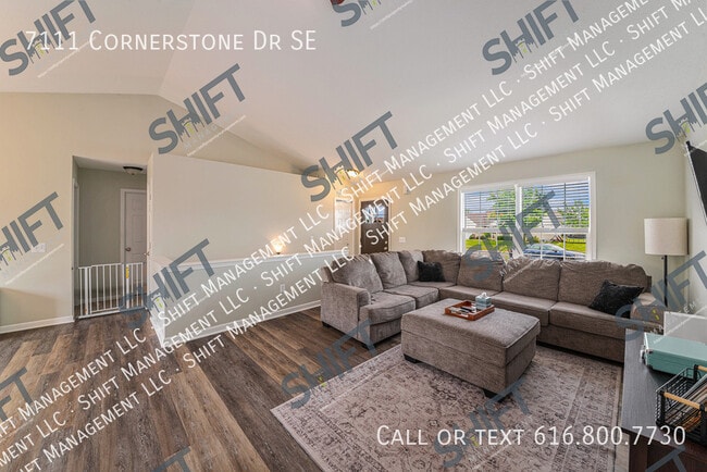 Building Photo - 7111 Cornerstone Dr SE