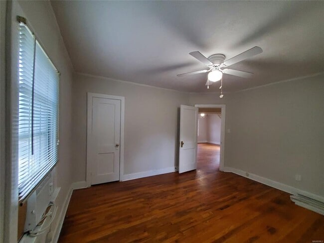 Building Photo - 227B Doster St