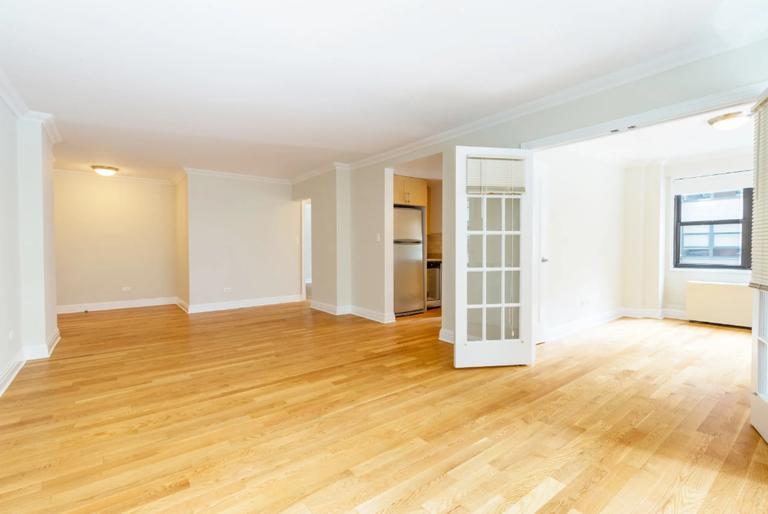 Building Photo - 45 Park Ave