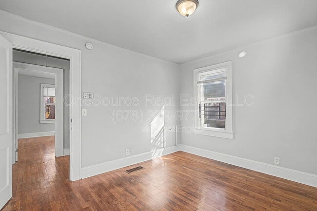 Building Photo - 1895 Markone St NW