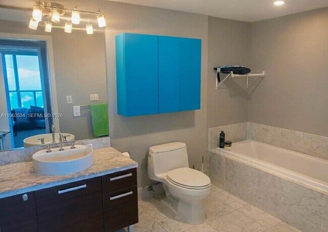 Building Photo - 244 Biscayne Blvd