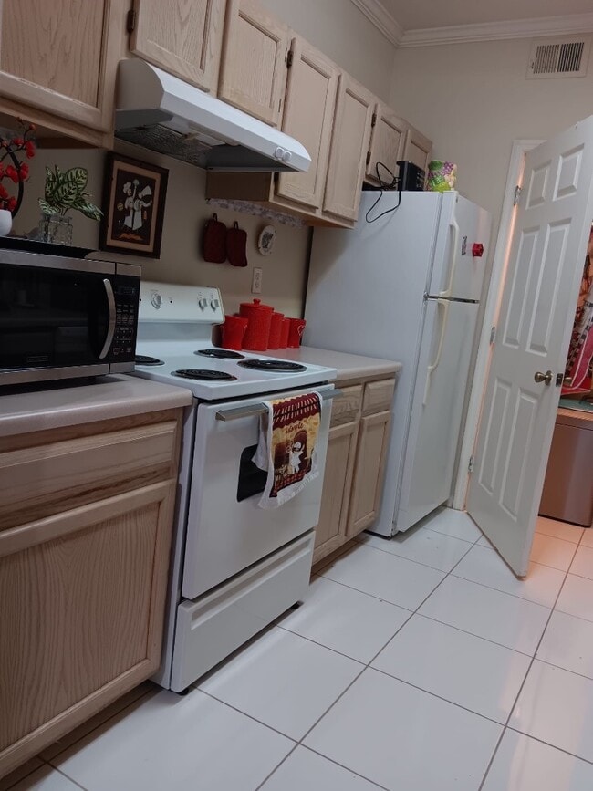 Building Photo - 5612 Pinnacle Heights Cir