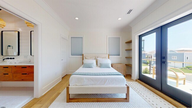 Building Photo - 31 Seaside Ct