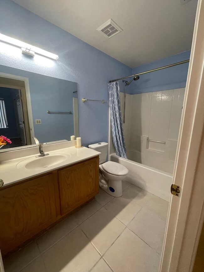 Building Photo - 3537 N 64th St