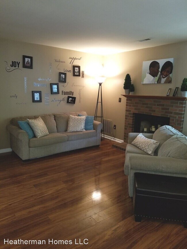 Building Photo - 2 br, 2.5 bath House - 310 Wind Ridge Drive